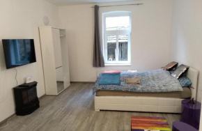 ZAGREB Main Station Budget Apartment